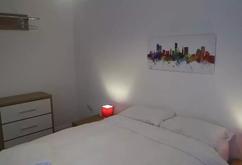 Jaylets Premier Apartments, Leicester