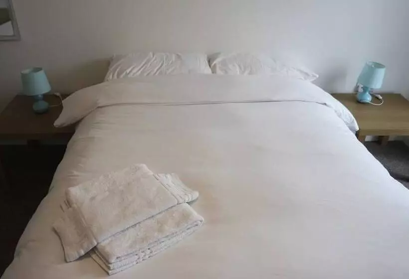 Jaylets Premier Apartments, Leicester