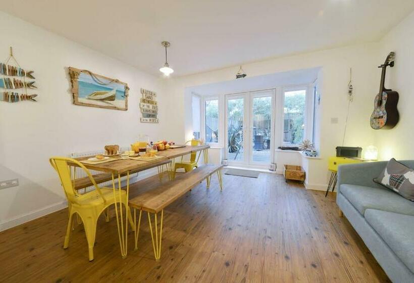 Seaside House In Camber