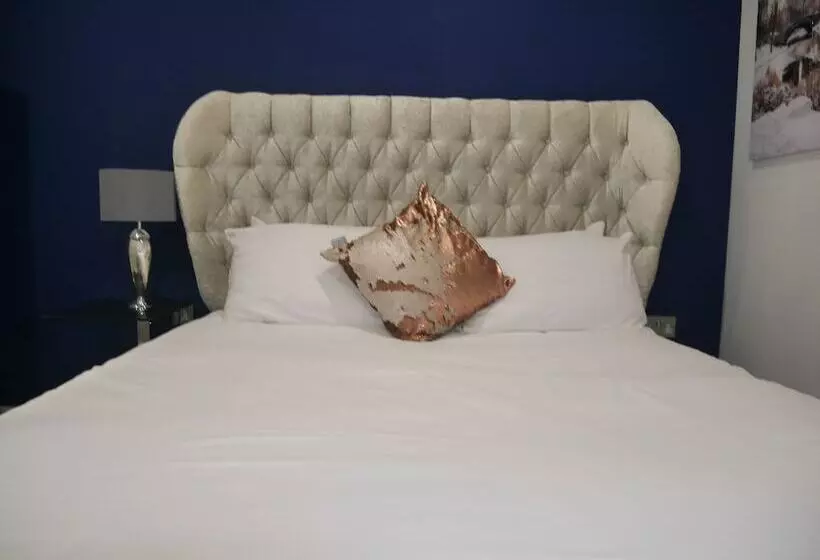 Milburn House  Luxury Apartments