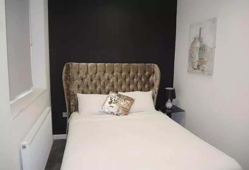 Milburn House  Luxury Apartments