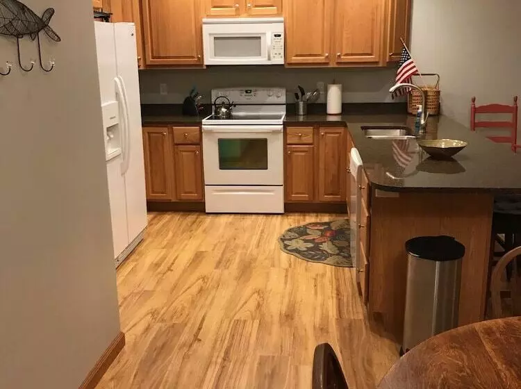 Anchor Place Condo 2