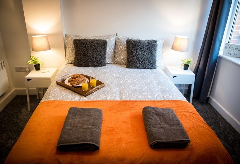 City Centre Pad With Secure Parking