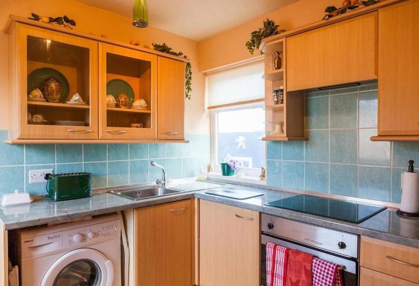 1 Bed Guisborough Option Of Twin Sofabed Extra