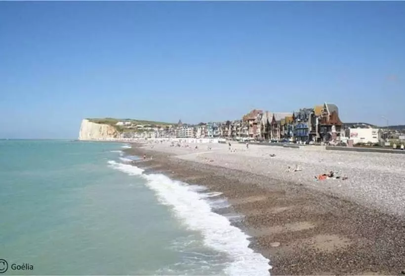 ペンション Les Fines Bulles & Spa