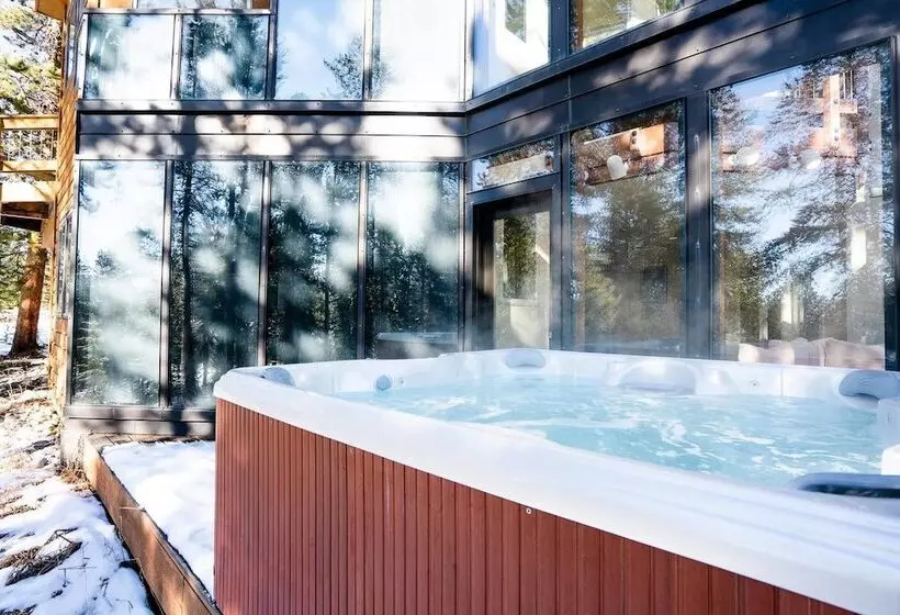 The Atrium Haven Winter Park Cabin Hot Tub
