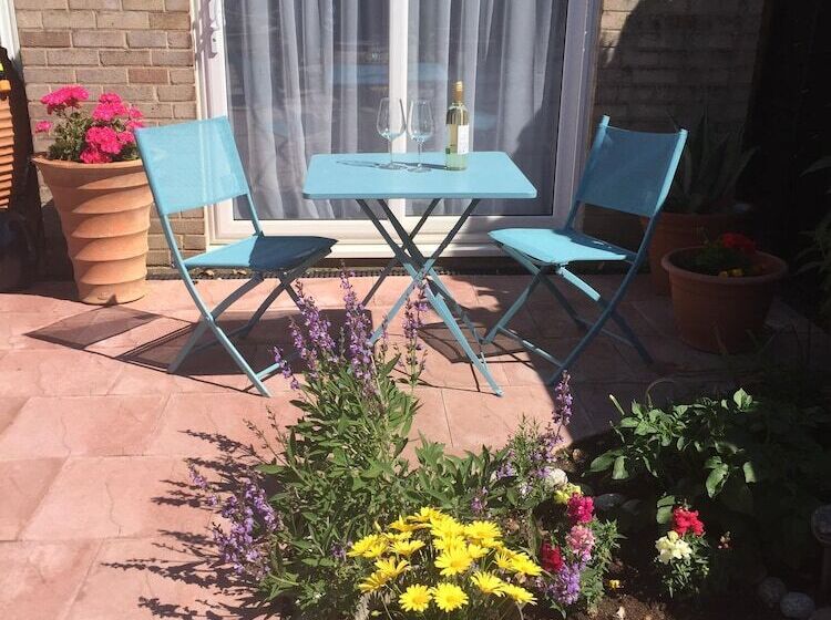 Nocleg ze śniadaniem Basingstoke En Suite Room In Garden Annex