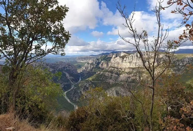 ホテル Camping Les Lavandes, Castellane