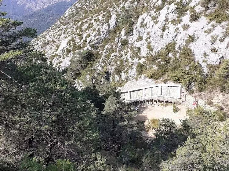 ホテル Camping Les Lavandes, Castellane