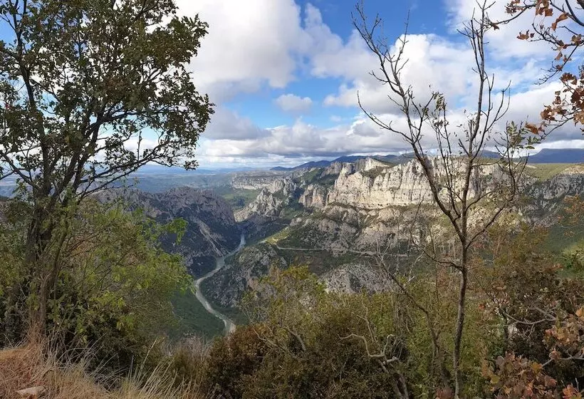 ホテル Camping Les Lavandes, Castellane