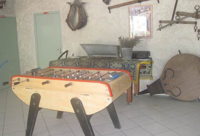 בית מלון כפרי Camping Les Lavandes, Castellane