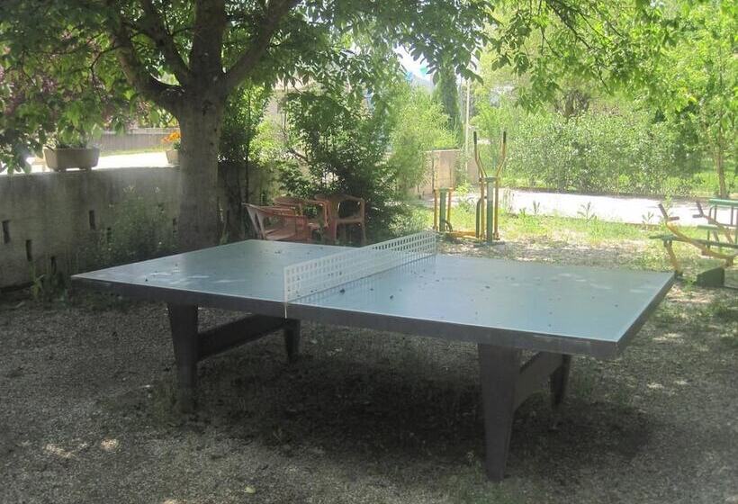 בית מלון כפרי Camping Les Lavandes, Castellane