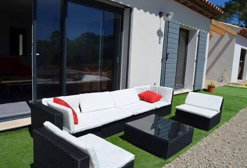 Villa Beach