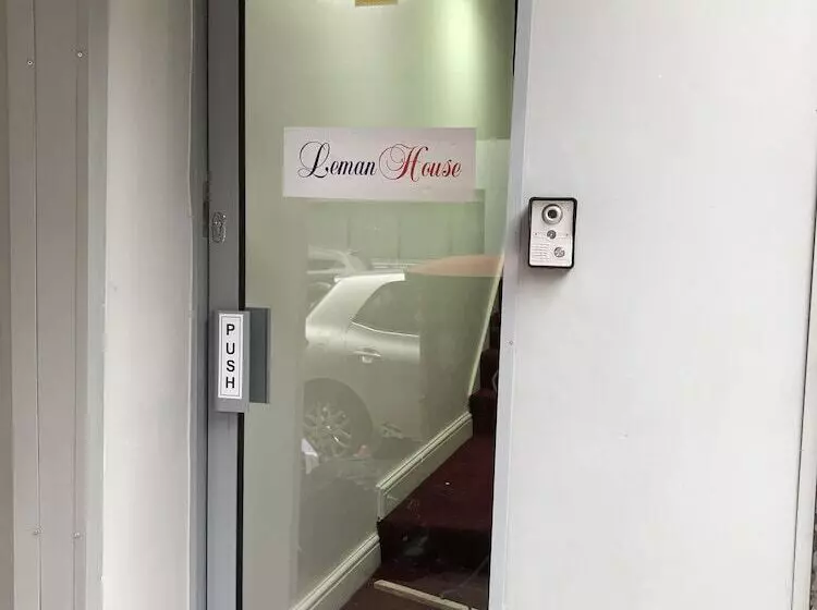 ペンション Leman House