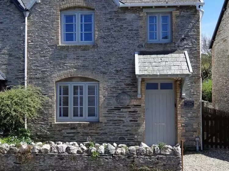 Seascape Hideaways At Mortehoe