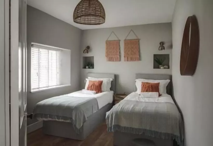 Seascape Hideaways At Mortehoe