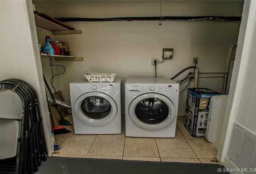 בית מלון כפרי Luxury Villa Oasis & Private Pool