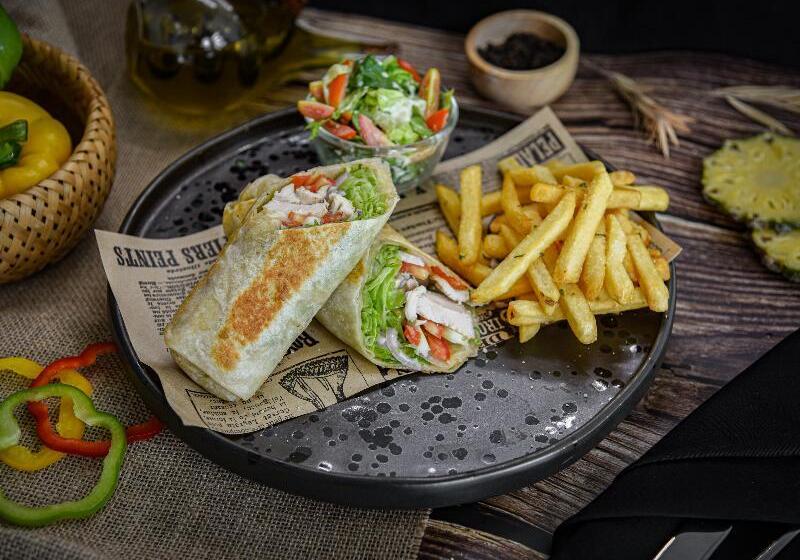 酒店 Mida Grande Resort Phuket Official Account