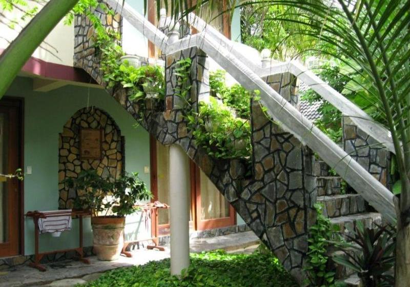 هتل Sunrise Resort