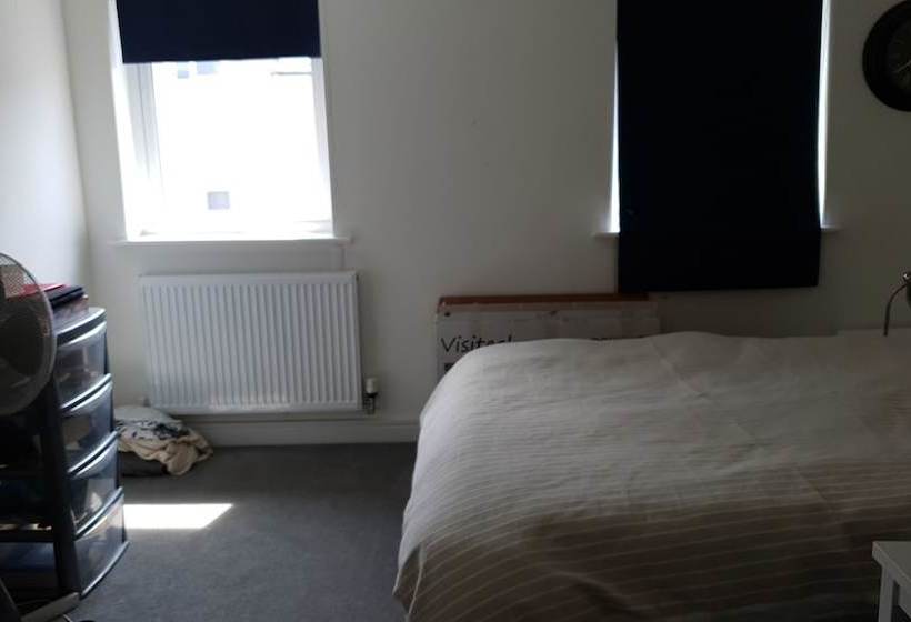 פנסיון Townhouse In Cornwall 1of3 Private Rooms