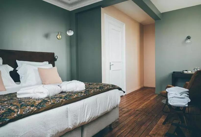 ペンション Villa Varentia