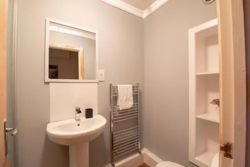 Guest Homes   Hanover Apartment