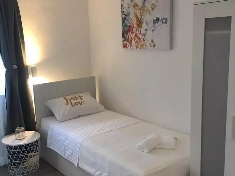 Apartment Larum
