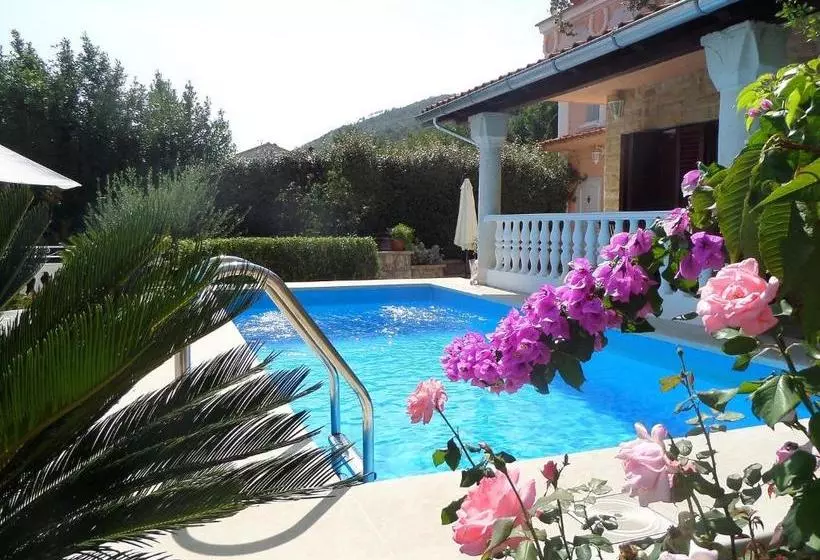 Apartment Villa Barbara By Interhome