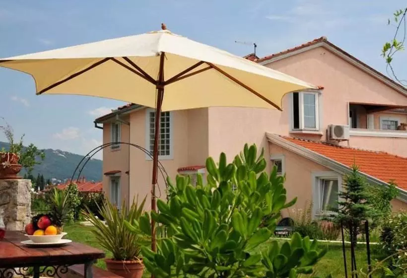 Apartment Villa Barbara By Interhome