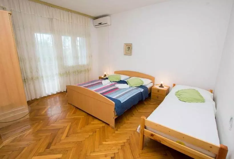 Apartment Zlatko