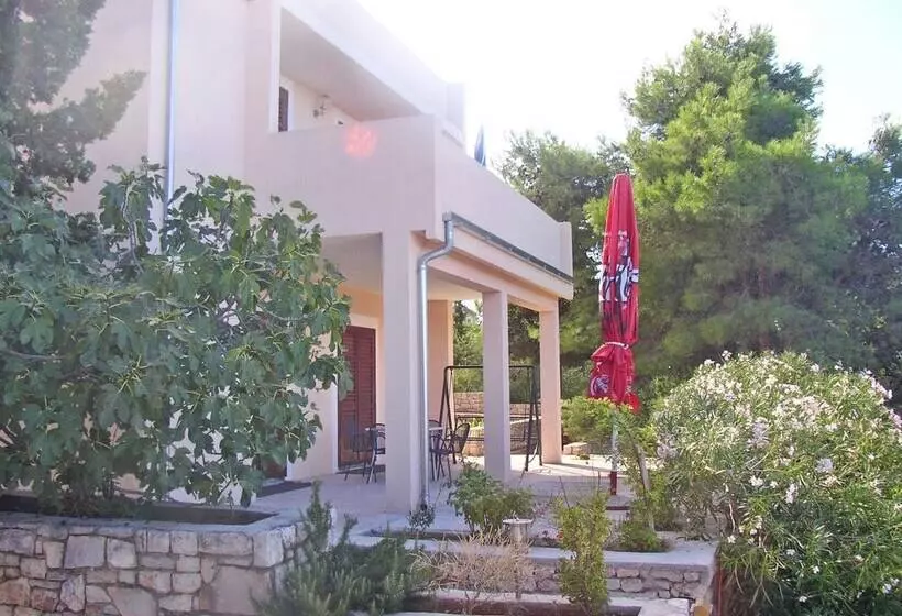 Apartments Rina