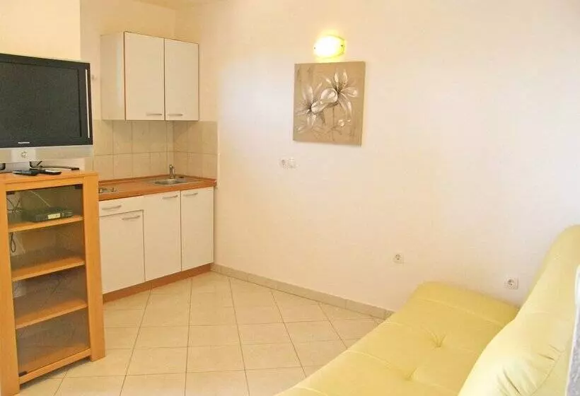 Apartments Rina