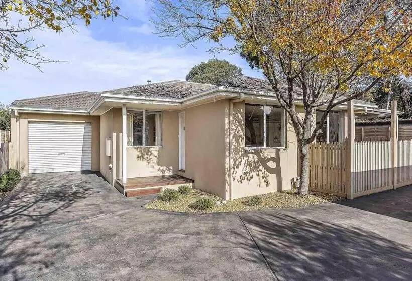 Boutique Stays   The Richardson