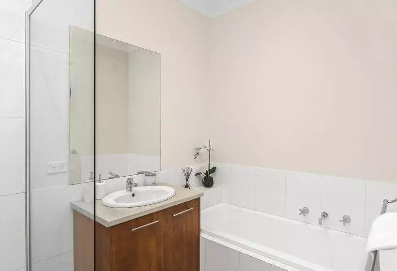 Boutique Stays   The Richardson