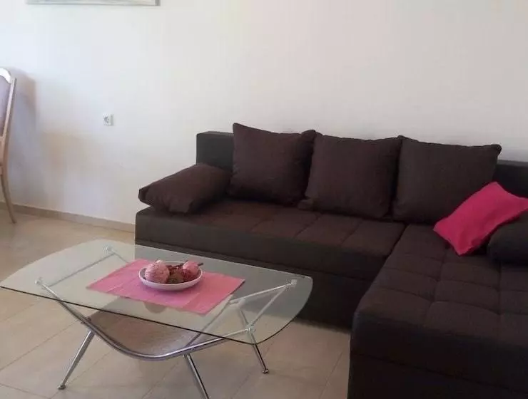 Apartments Villa Flora