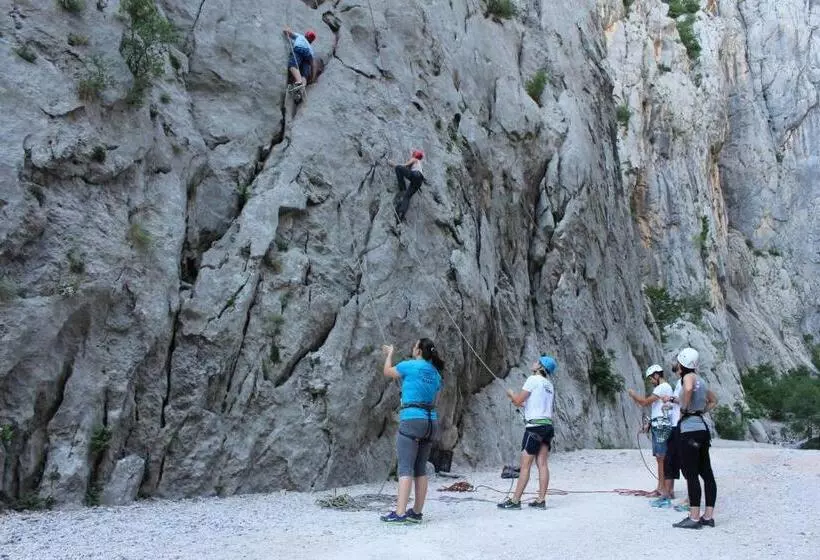 Mareta   Apartment In A Stone House