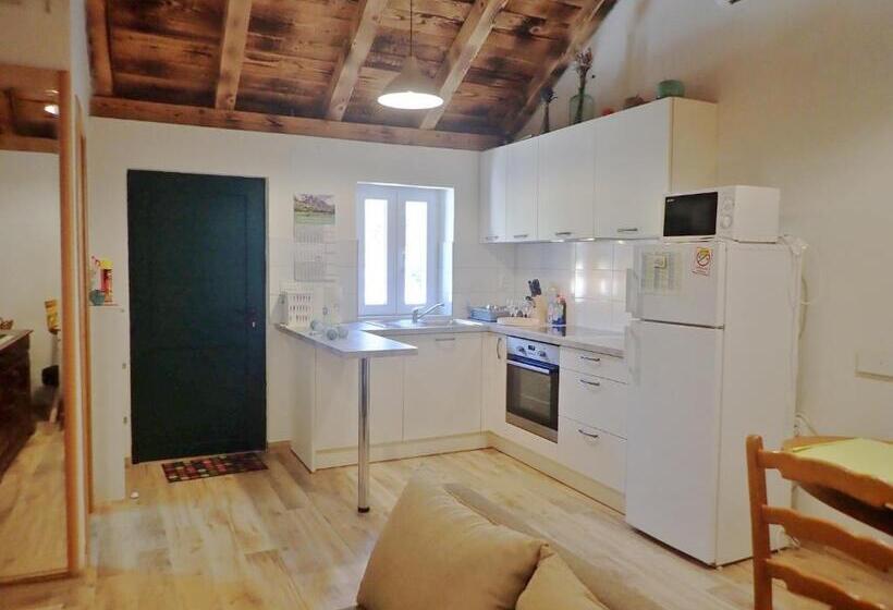 Mareta Apartment In A Stone House