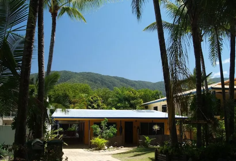 Clifton Beach House