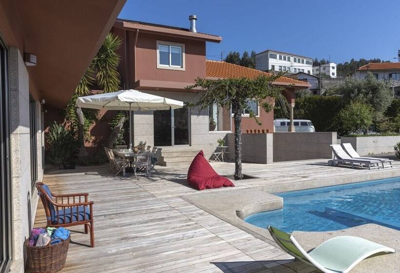 Countryside Villa Near Porto