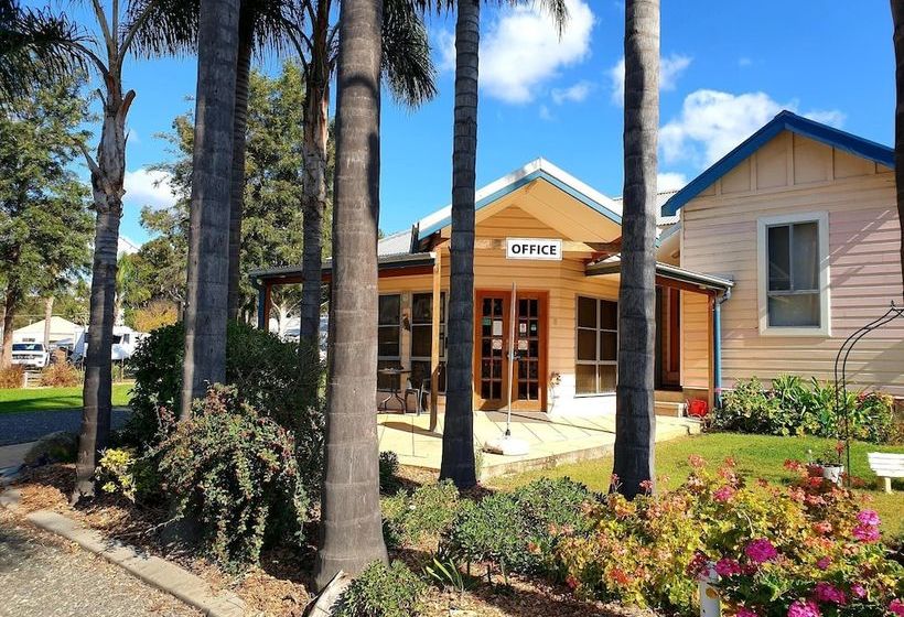 호텔 Wine Country Tourist Park Hunter Valley