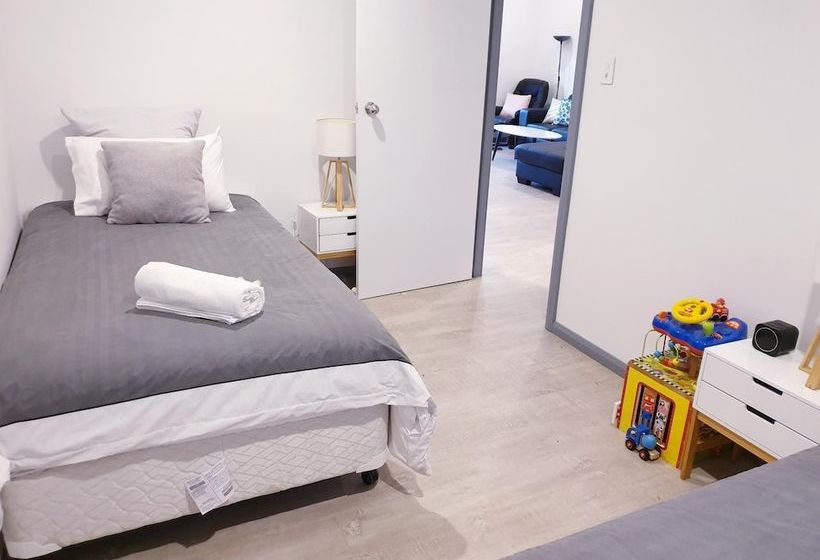 호텔 Wine Country Tourist Park Hunter Valley