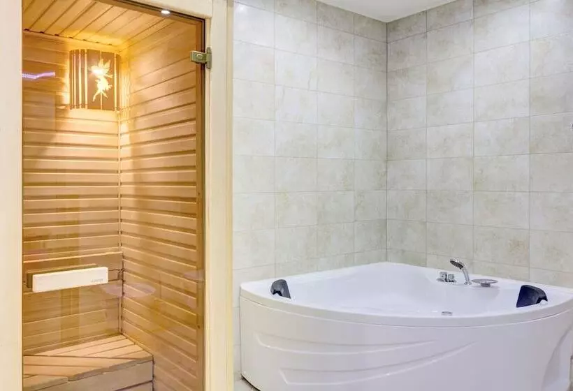 Riverside Spa Apartments