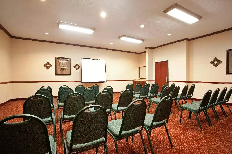 ホテル Best Western Sycamore Inn