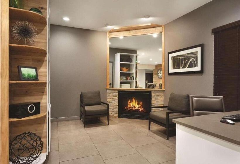 فندق Country Inn & Suites By Radisson, Bryant Little Rock , Ar