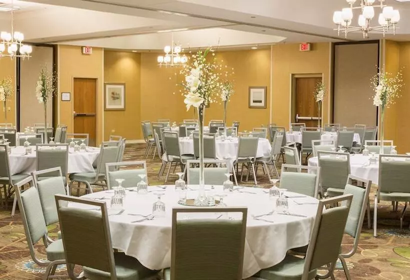 호텔 Holiday Inn & Suites Bolingbrook, An Ihg