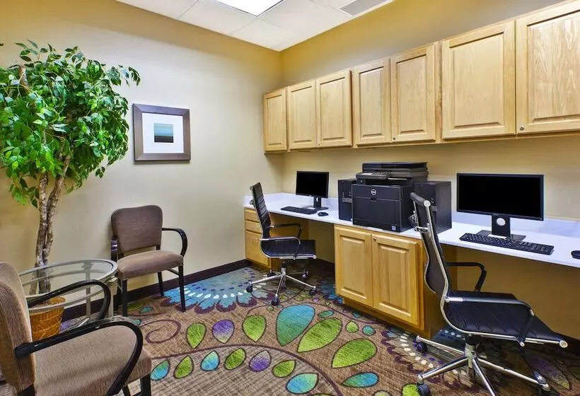 호텔 Holiday Inn & Suites Bolingbrook, An Ihg