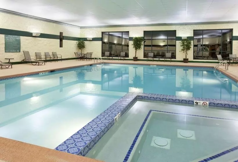 호텔 Holiday Inn & Suites Bolingbrook, An Ihg