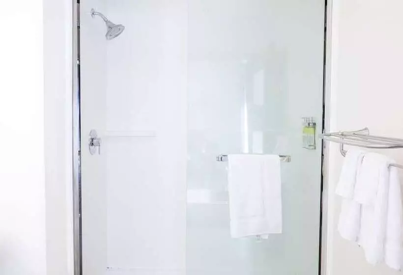 호텔 Holiday Inn Express & Suites Dayton Huber Heights By Ihg