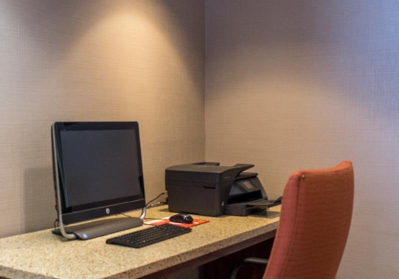 هتل Holiday Inn Express South Lake Tahoe, An Ihg