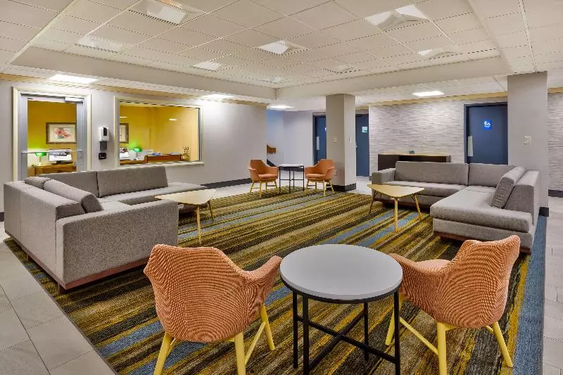 ホテル Holiday Inn Westbury Long Island, An Ihg